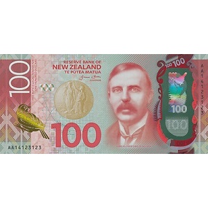 $100 New Zealand Bills